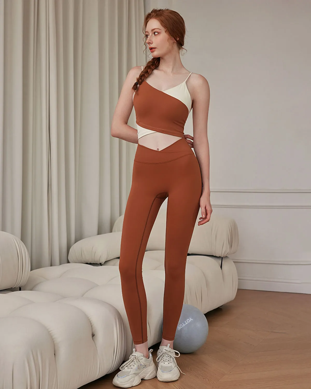 Brown Contrast Camis - Medium Support