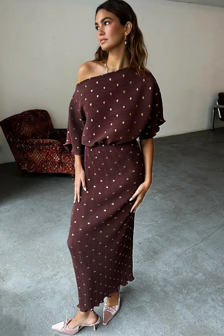 Elegant Chocolate Brown Tilly Dress with Flattering Fit and Stylish Design