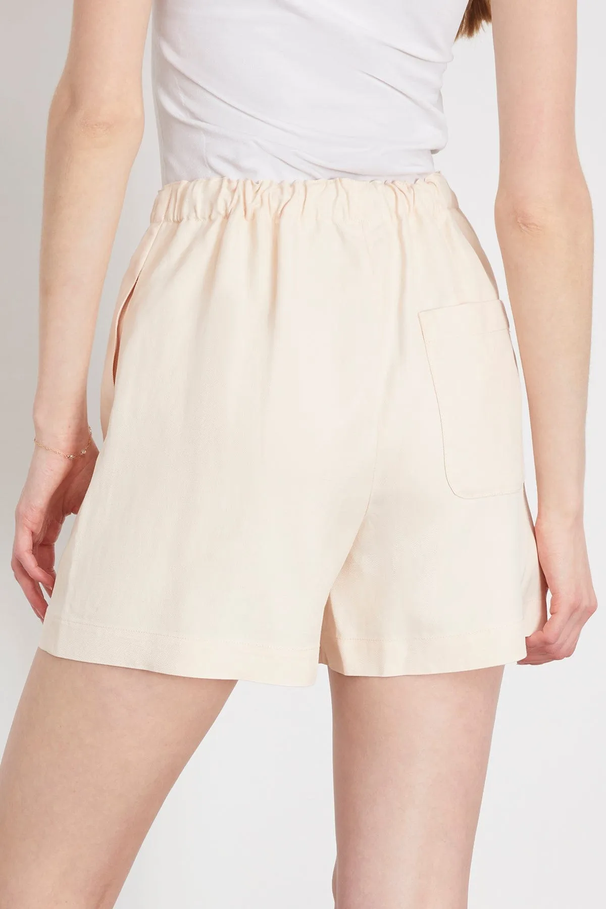 Seto Shorts in Cream Rose