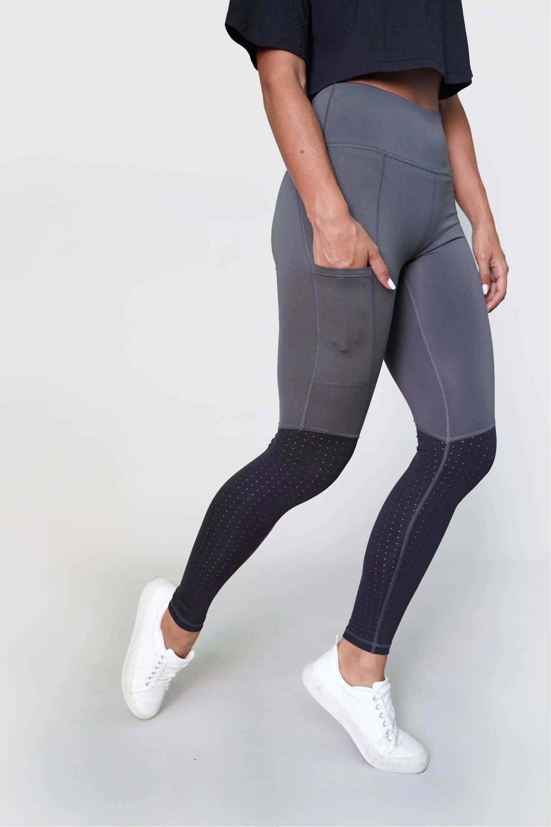 The Dash Side Pocket Legging (Plus Sizes)